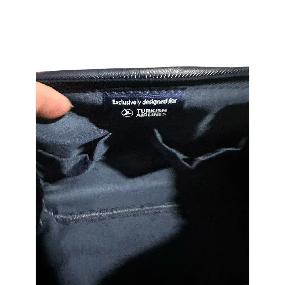 Turkish Airlines Salvatore Ferragamo Business Class Amenity Kit Bag Navy blue